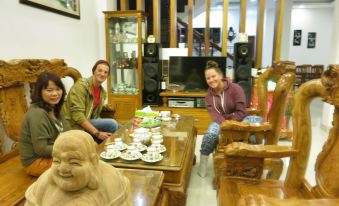 Azalea Homestay