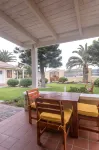 Cornerstone Guesthouse Hotel di Langstrand