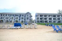 Pointes North Beachfront Resort Hotel Hotels in Whitewater