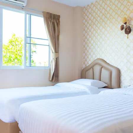 Orawan Suites