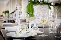 Hotel Cap Estel - พร้อมอาหารเช้า