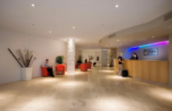 Oaks Townsville Gateway Suites