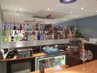 Court Classique Suite Hotel - bar