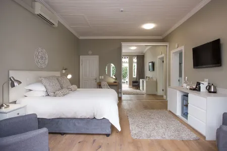 Summerwood Guest House