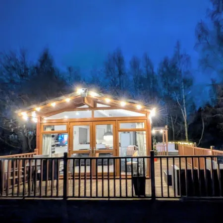 Felmoor Park Northumberland Lodge with Hot Tub - 4