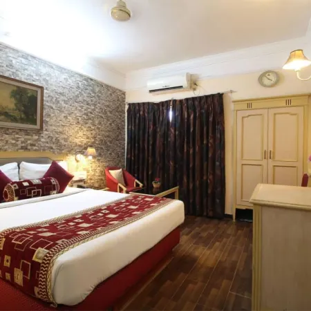 Hotel Sovereign