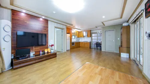Samcheok Eoulim Pension - Bãi đậu xe