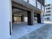 Hotel Tomas Makiminato Villa - parking