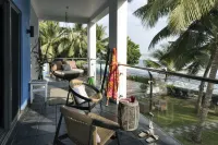 올 앤드 더 푸시캣 호텔 & 레스토랑