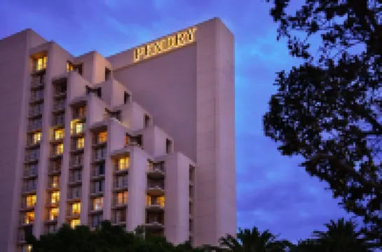 Pendry Newport Beach Hotel berhampiran Sherman Library & Gardens