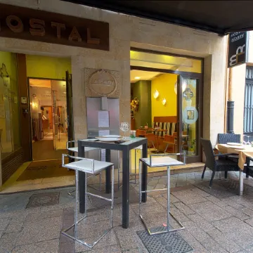Hostal Albany