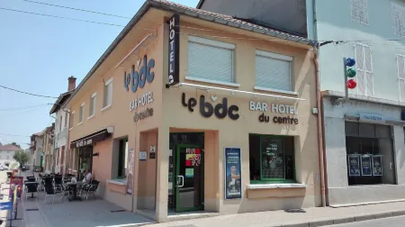 Bar Hotel du Centre Отели в г. Сервинья