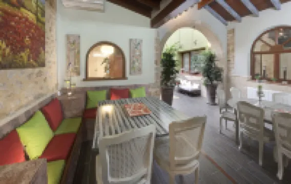 Casa Mistela - Bed and Breakfasts