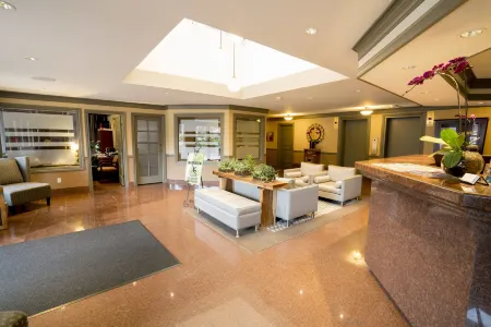 Victoria Regent Waterfront Hotel & Suites Отели в г. Виктория