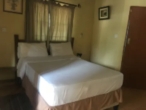 Laphroiag Luxury Chalets Hotéis em Maun