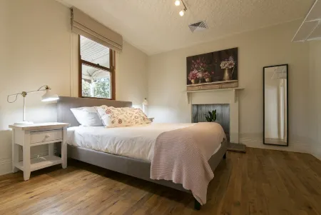 甘達魯鳥巢別墅