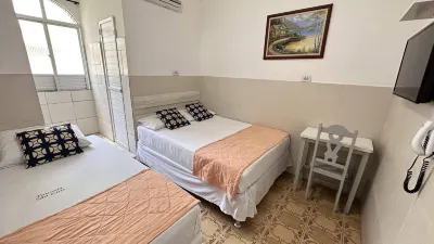 Pousada São Luiz Hotels near Praia da costa