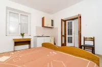 Guest House Kiko Hotel a Pomena