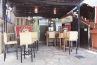 โรงแรมทิฟฟานี่ ไดมอนด์ - มทวารา - ที่มีบาร์
