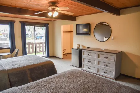 Alpine Lodge Red River