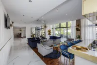 Art Hotel فنادق في سبليت
