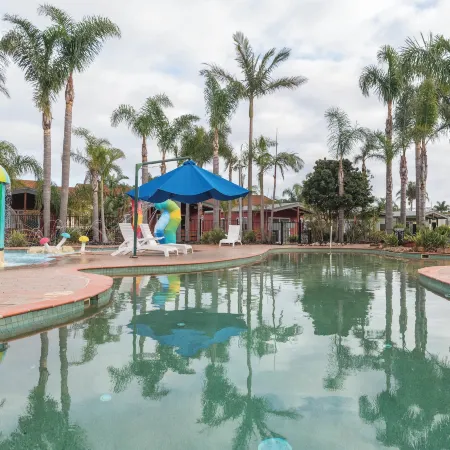 The Black Dolphin Holiday Park