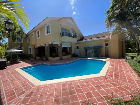 Villa GuavaBerry 5Br 6Bds 12Pax HugePool