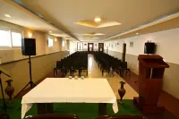 Yagappa Heritage Resort - Near Lake & Bus Stand