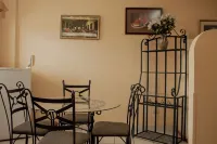 Suites Cervantes