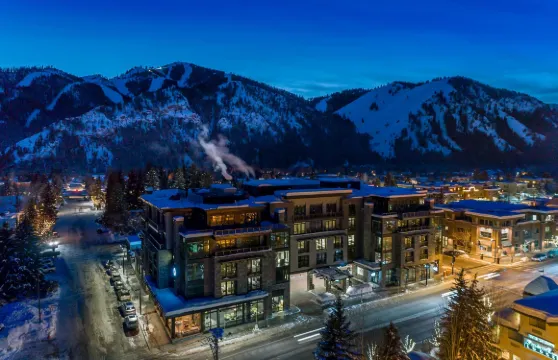 凱徹姆矚目酒店