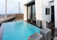 Aqua Beautique - Infinity Pools