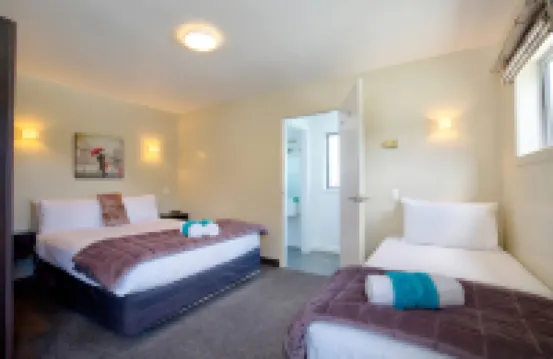 Caples Court Motel & Apartments