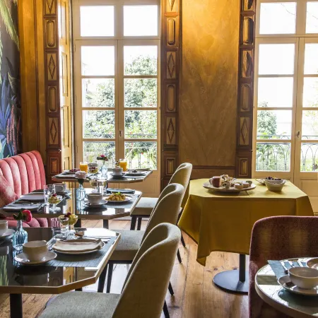 Menina Colina Guesthouse Отели рядом с достопримечательностью «Мирагайя»