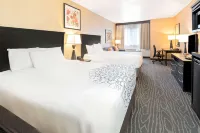 La Quinta Inn & Suites by Wyndham Logan Hotels in Logan