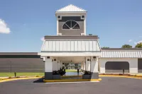 Quality Inn & Suites University Area Các khách sạn ở Charlotte