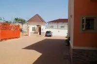 Orange Groove Hotel