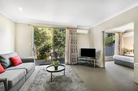 Platinum International