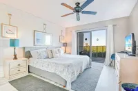 Directly across the street from beautiful beach and amazing sunsets