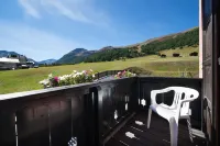 Hotel Astra - con vistas a la montaña
