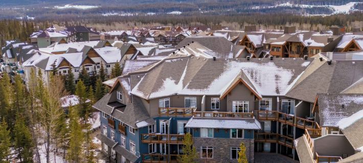 Blackstone Mountain Lodge by Clique Hotels in Canmore