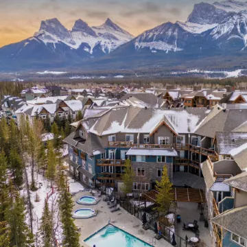 Blackstone Mountain Lodge by Clique