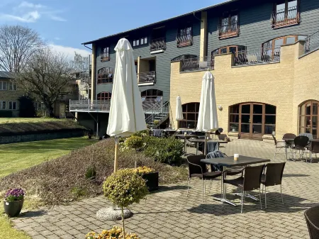 Hotel Amerika Отели в г. Мариагер-фьорд