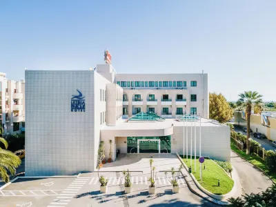 Leziria Parque Hotel Hôtels à : Azambuja