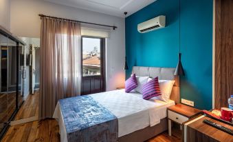 Mono Hotel