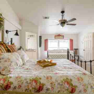 BellaVida B&B and Retreat Rooms