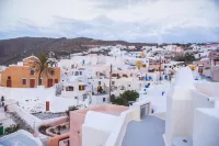 Heliophos Boutique Caves Hotels in Finikia