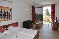 Leo's Beach Hotel - Adults Only