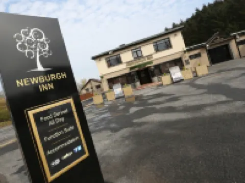 Newburgh Inn Hotels in 