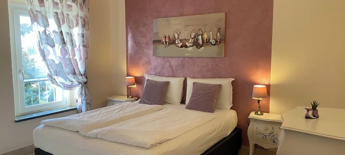 Betty's House Hotels in Lazise