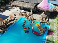 MAD Monkey Hostel Siargao Hotels in General Luna
